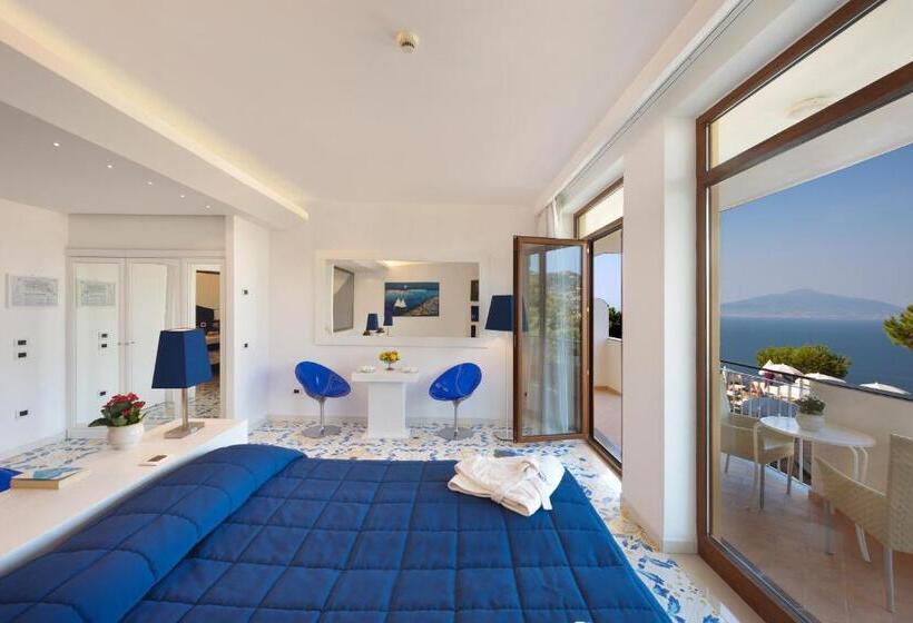 سوئیت با تخت بزرگ, Grand Hotel President