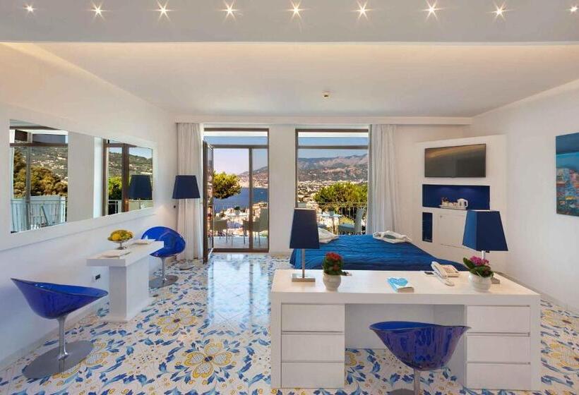 سوئیت با تخت بزرگ, Grand Hotel President