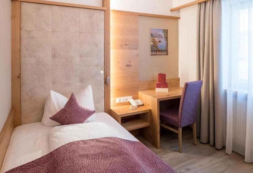 Номер Стандарт Индивидуальный, Posthotel Lamm