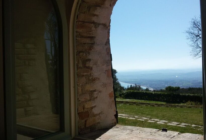 سوییت, Monteconero
