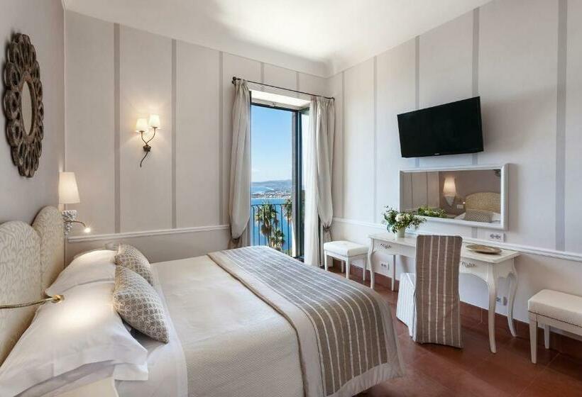Номер Стандарт Вид на Море, Villa Belvedere