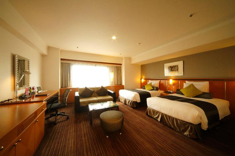 Номер Премиум, Ana Crowne Plaza Fukuoka, An Ihg