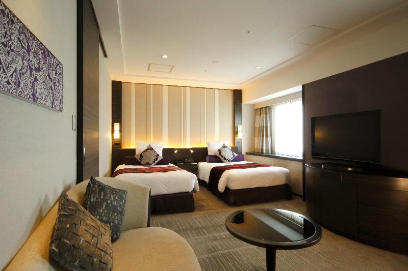 Номер Премиум, Ana Crowne Plaza Fukuoka, An Ihg
