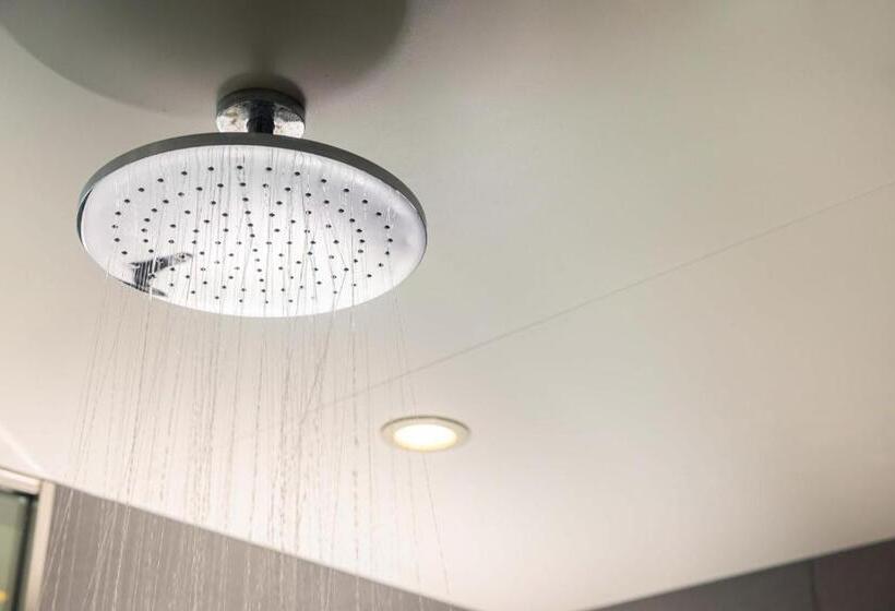 Номер Deluxe, The Capitol Hotel Tokyu