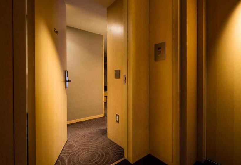 Номер Стандарт Адаптированный для Инвалидов, The Capitol Hotel Tokyu