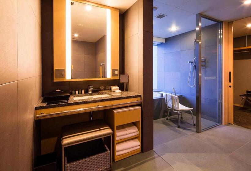 Номер Стандарт Адаптированный для Инвалидов, The Capitol Hotel Tokyu