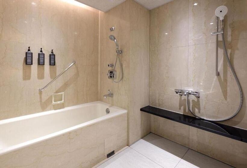 سوئیت پریمیوم, Sheraton Miyako Hotel Osaka