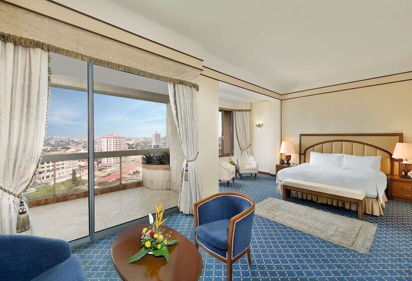 جناح رئاسى غرفتين نوم, Hilton Yaounde
