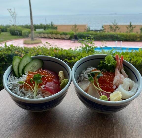 Четырехместный Номер Стандарт Вид на Море, La Vista Kannonzaki Terrace
