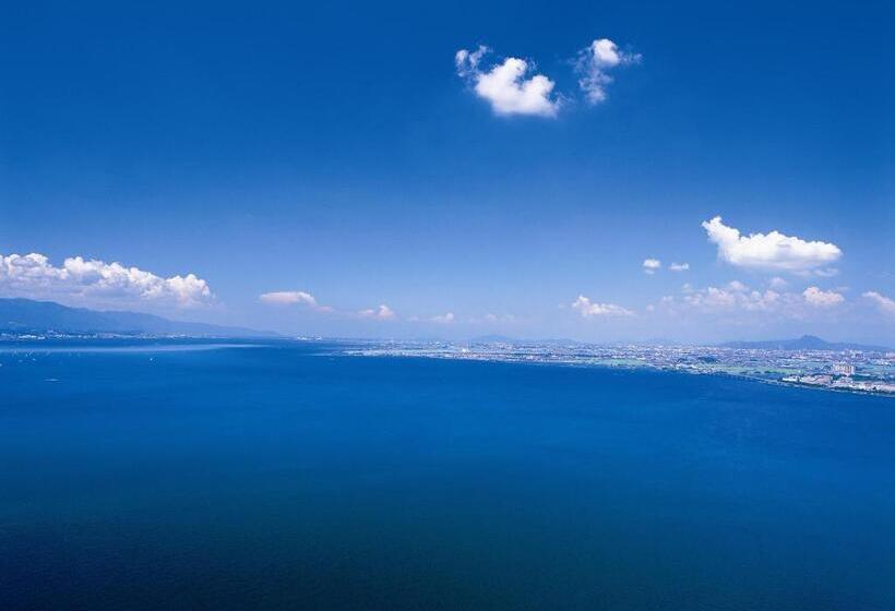 اتاق اجرایی, Lake Biwa Otsu Prince