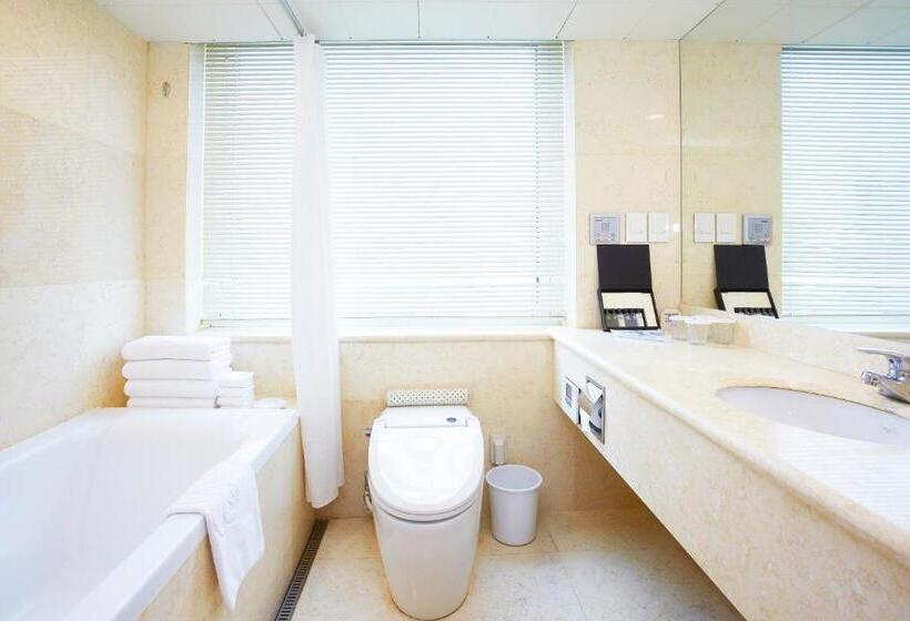 Люкс, Sejong Hotel Seoul Myeongdong