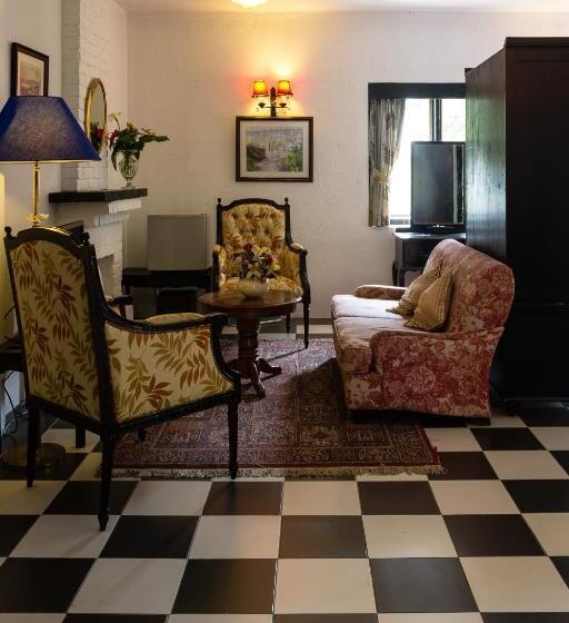 سوییت خانوادگی, Smokehouse Hotel Cameron Highlands