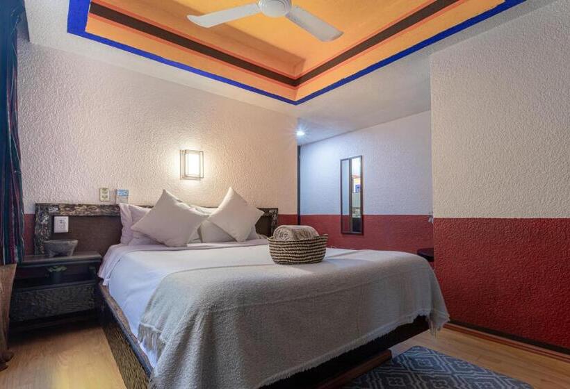 Номер Deluxe, Soy Local Cdmx