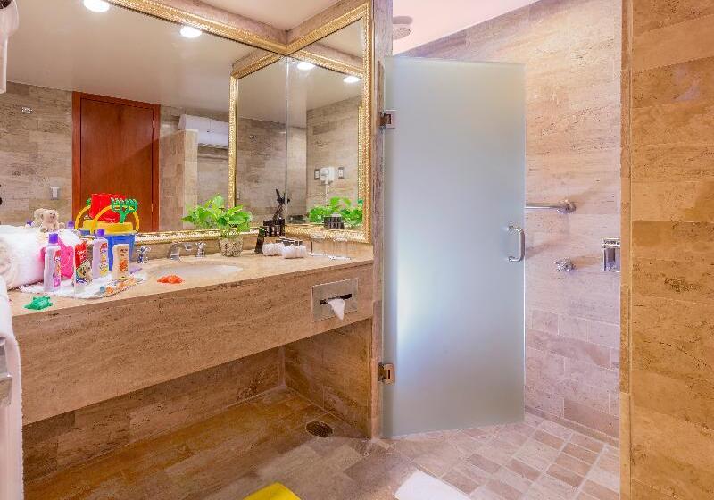 اتاق خانوادگی, Meliá Puerto Vallarta – All Inclusive