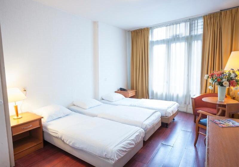 اتاق استاندارد سه نفره, Delta Hotel City Center
