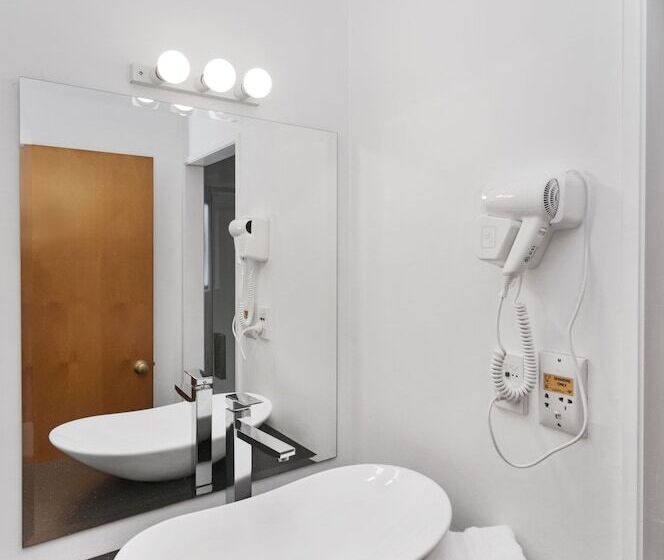 Студия Стандарт, Auckland  Airport Motel