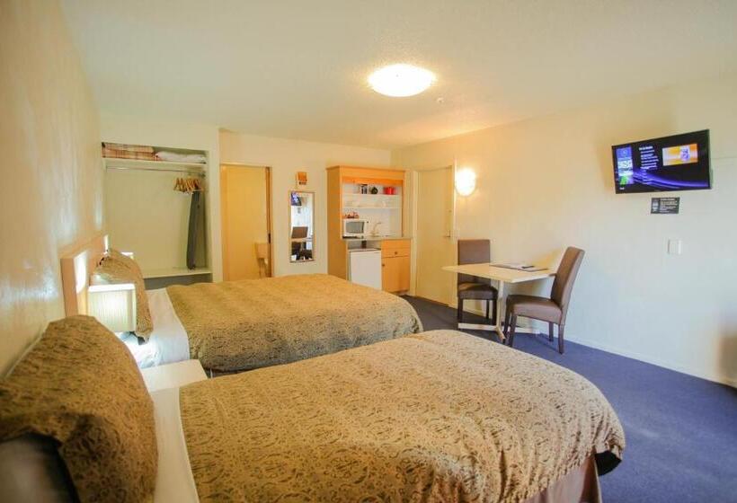 اتاق سوپریور با وان آب گرم, Abbots Hamilton – Hotel And Conference Centre