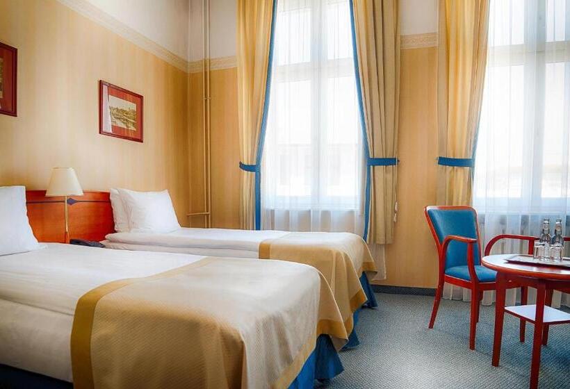اتاق استاندارد, Focus Hotel Premium Pod Orłem