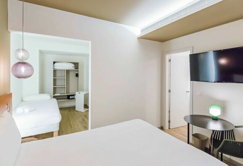 Номер Superior, Ibis Styles Lisboa Centro Marques De Pombal