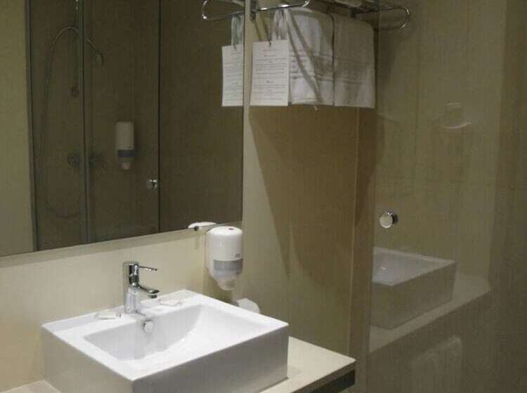 Quarto Estandar, Principe Lisboa