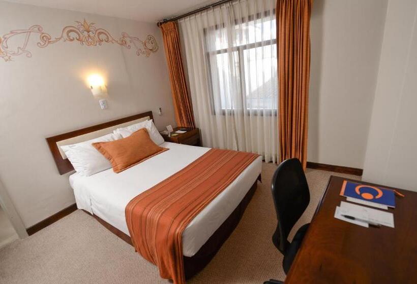 اتاق استاندارد یک نفره, Costa Del Sol Wyndham Cusco