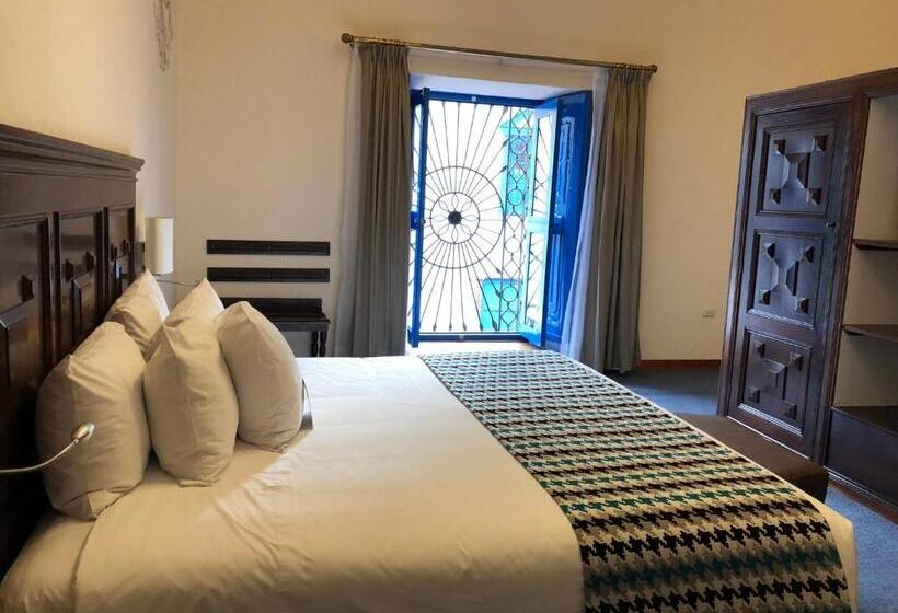 سوییت, Costa Del Sol Wyndham Cusco