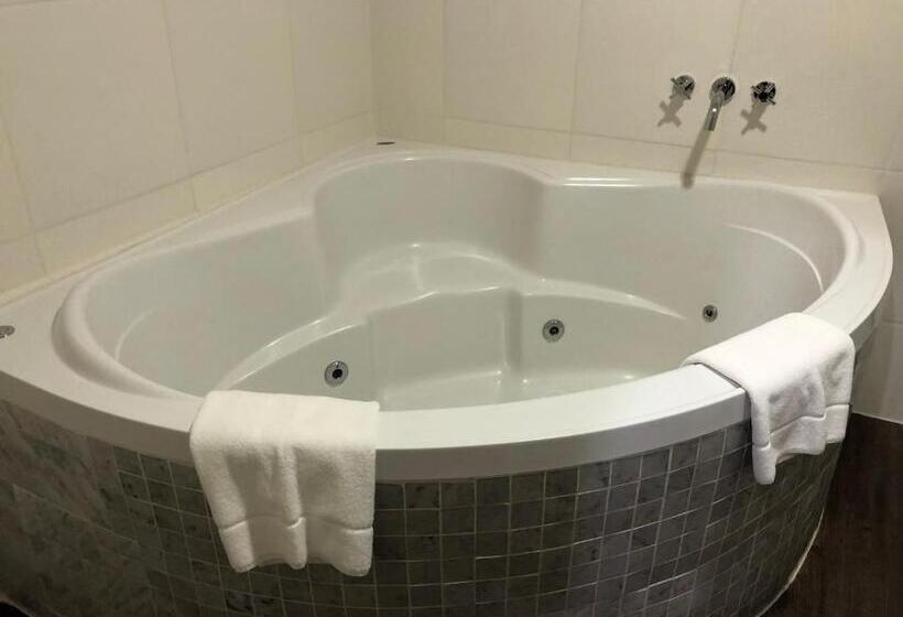 اتاق خانوادگی, Costa Del Sol Wyndham Cusco