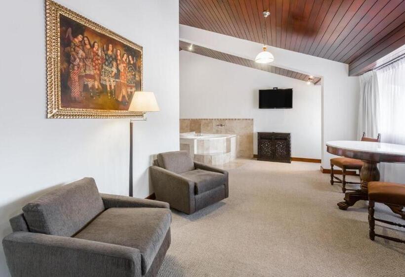 سوییت سوپریور, Costa Del Sol Wyndham Cusco
