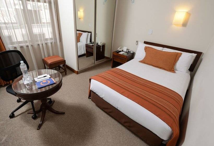 اتاق استاندارد یک نفره, Costa Del Sol Wyndham Cusco