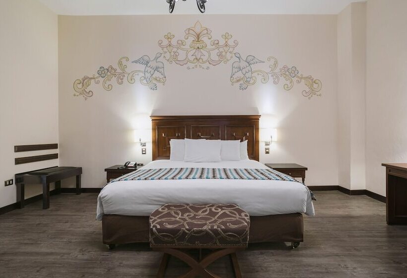 اتاق لوکس, Costa Del Sol Wyndham Cusco