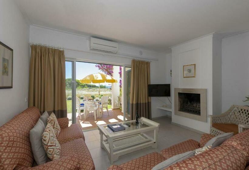 Вилла 2 Спальни Вид на Море, Rocha Brava Village Resort