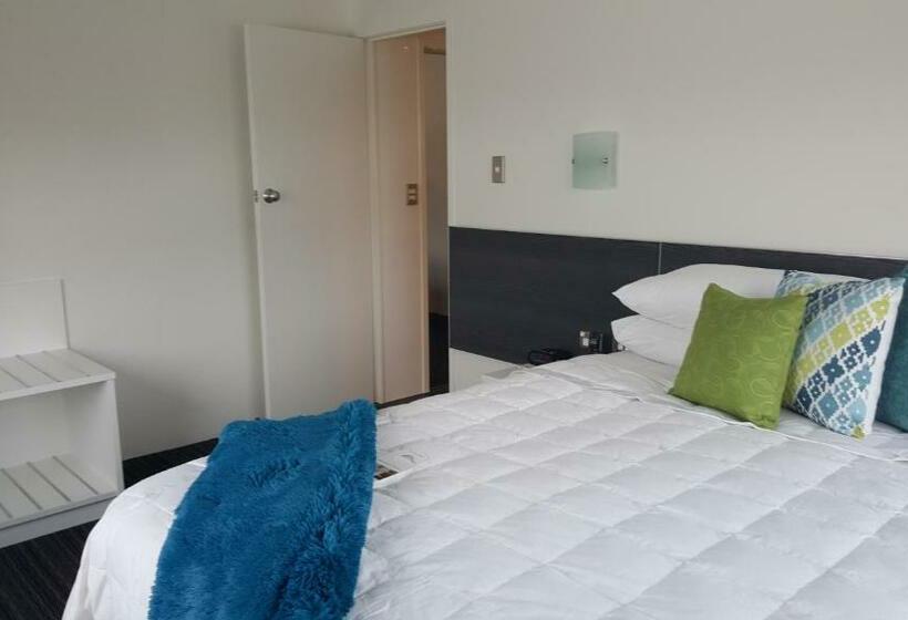 자쿠지 스위트, The Devon Hotel A Heritage