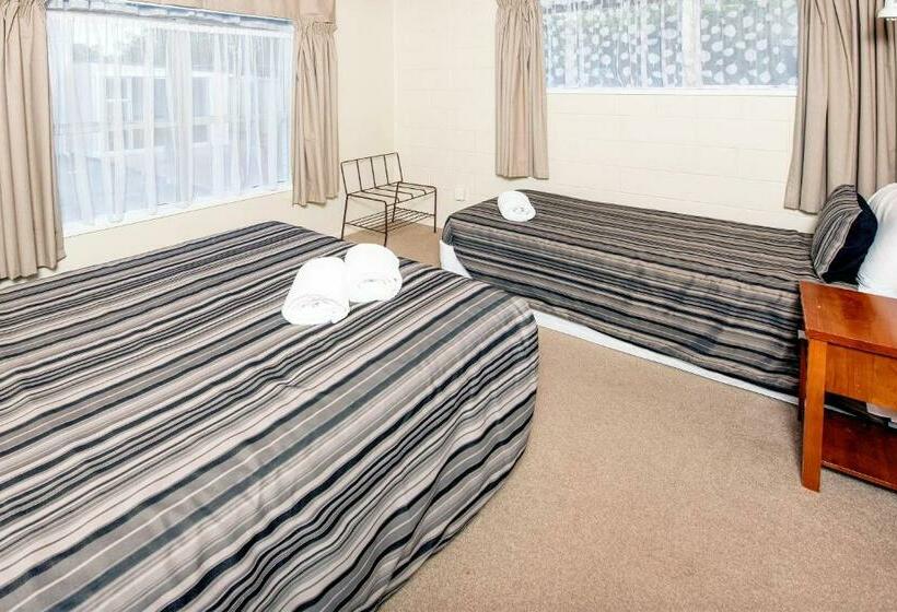 Апартаменты 2 Спальни, Tourist Court Motel