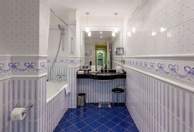 اتاق استاندارد یک نفره, Radisson Collection Hotel, Moscow