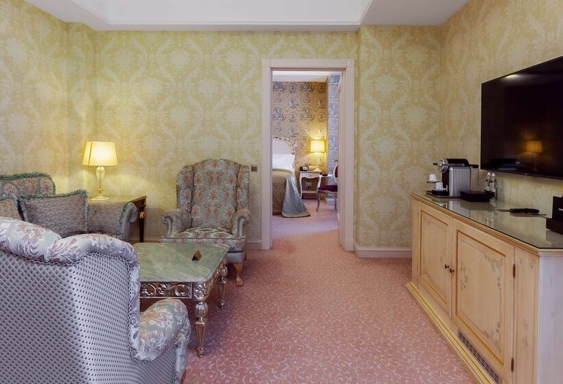 سوییت, Radisson Collection Hotel, Moscow