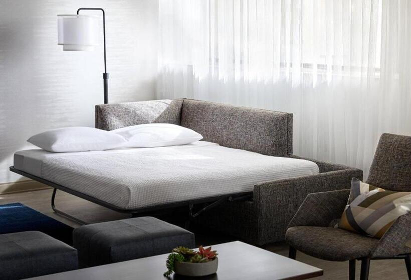 Sviitti King-vuode, Anaheim Marriott