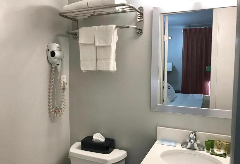 اتاق ساده چهارنفره, Heritage Hotel New York City