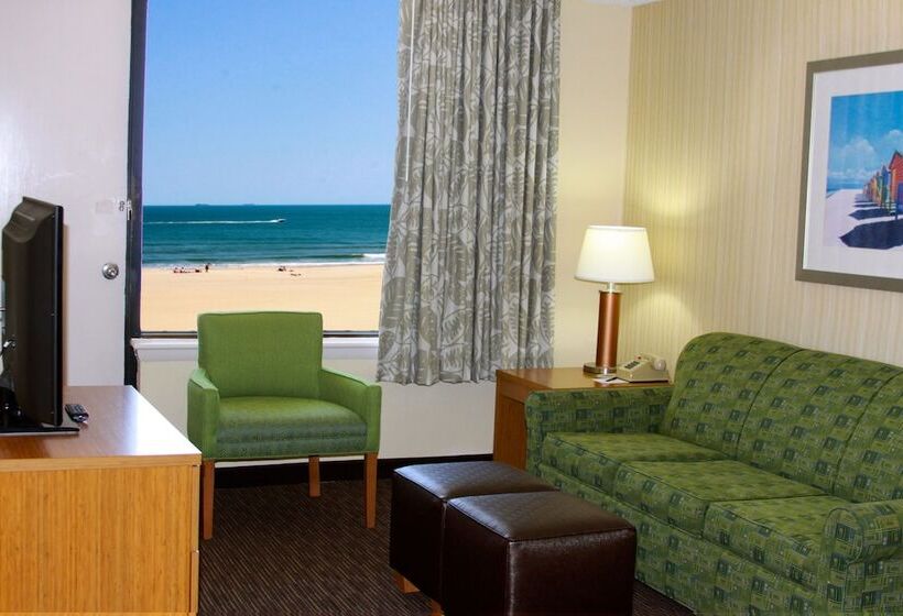 سوییت با چشم‌انداز دریا, The Barclay Towers Hotel And Resort
