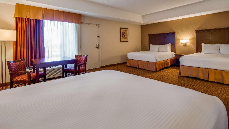 Номер Стандарт Адаптированный для Инвалидов, Best Western Canton Inn