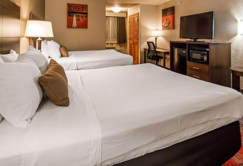 Номер Стандарт Вид на Бассейн, Best Western Green Bay Inn And Conference Center