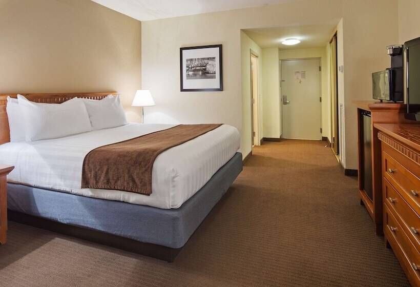 Cameră Standard Pat Matrimonial, Best Western Plus Bayside Inn