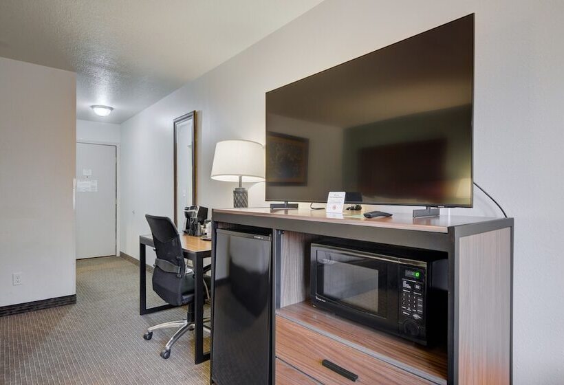 Номер Стандарт 2 Двуспальные Кровати, The Ridgeline Hotel At Yellowstone, Ascend Hotel Collection