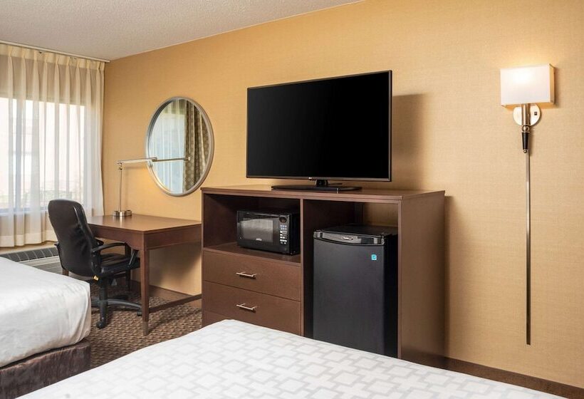 带2个双人床的标准工作室, Clarion Pointe Harrisonburg