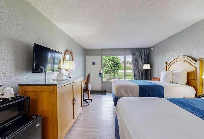 스탠다드 룸 더블 침대 2개, Days Inn By Wyndham Orlando Downtown