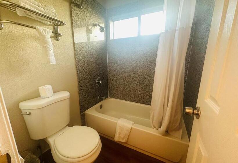 اتاق استاندارد, Casa Blanca Hotel & Suites Orange Sr 55 Freeway, Near Honda Center, Chapman University, Disneyland