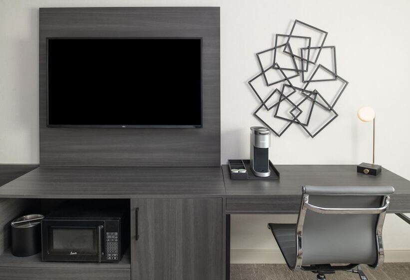 디럭스 룸, Holiday Inn Express South Burlington   Downtown, An Ihg