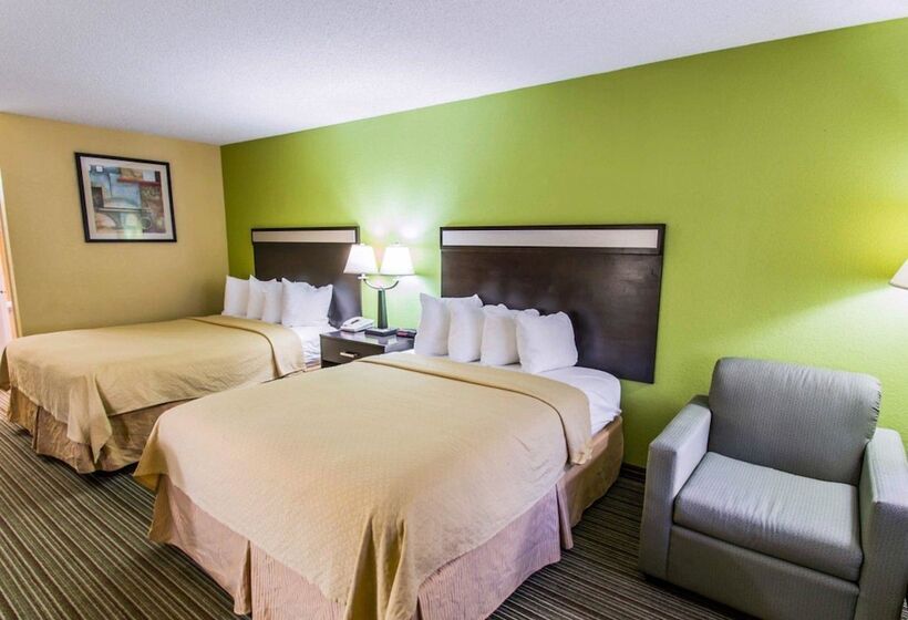带2个双人床的标准工作室, Quality Inn Gainesville Near University