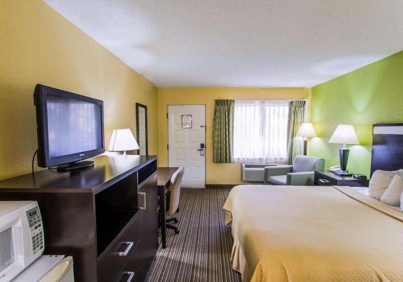 带大床的标准间, Quality Inn Gainesville Near University