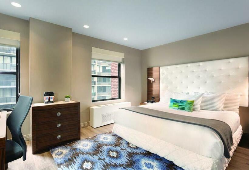 اتاق لوکس با تخت بزرگ, The Gallivant Times Square