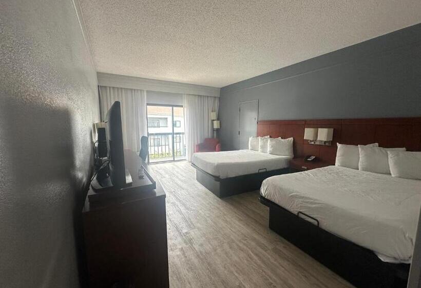 스탠다드 룸 더블 침대 2개, Super 8 By Wyndham Dallas Love Field Airport